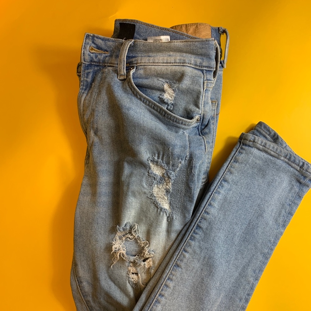 Jeans size 32